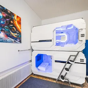 https://space-home-hostel-central-station-hauptbahnhof.vienna-besthotels.com
